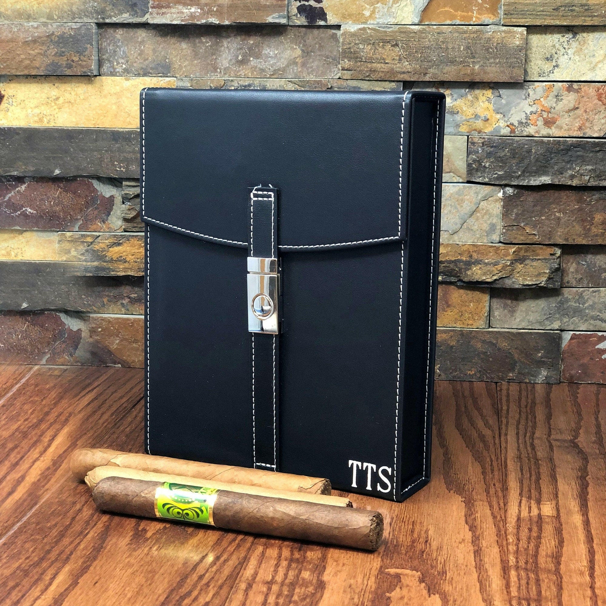Cigar Travel Humidor Personalized.