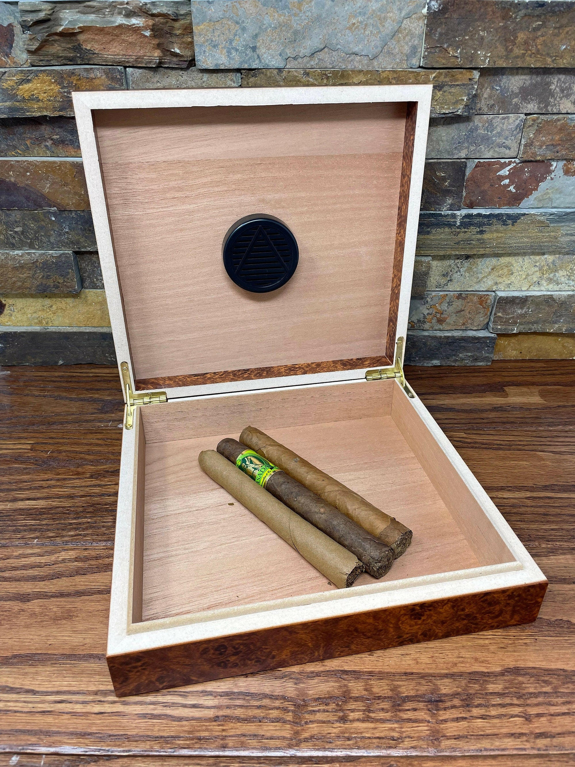 Personalized Cigar Box, Custom Humidor.