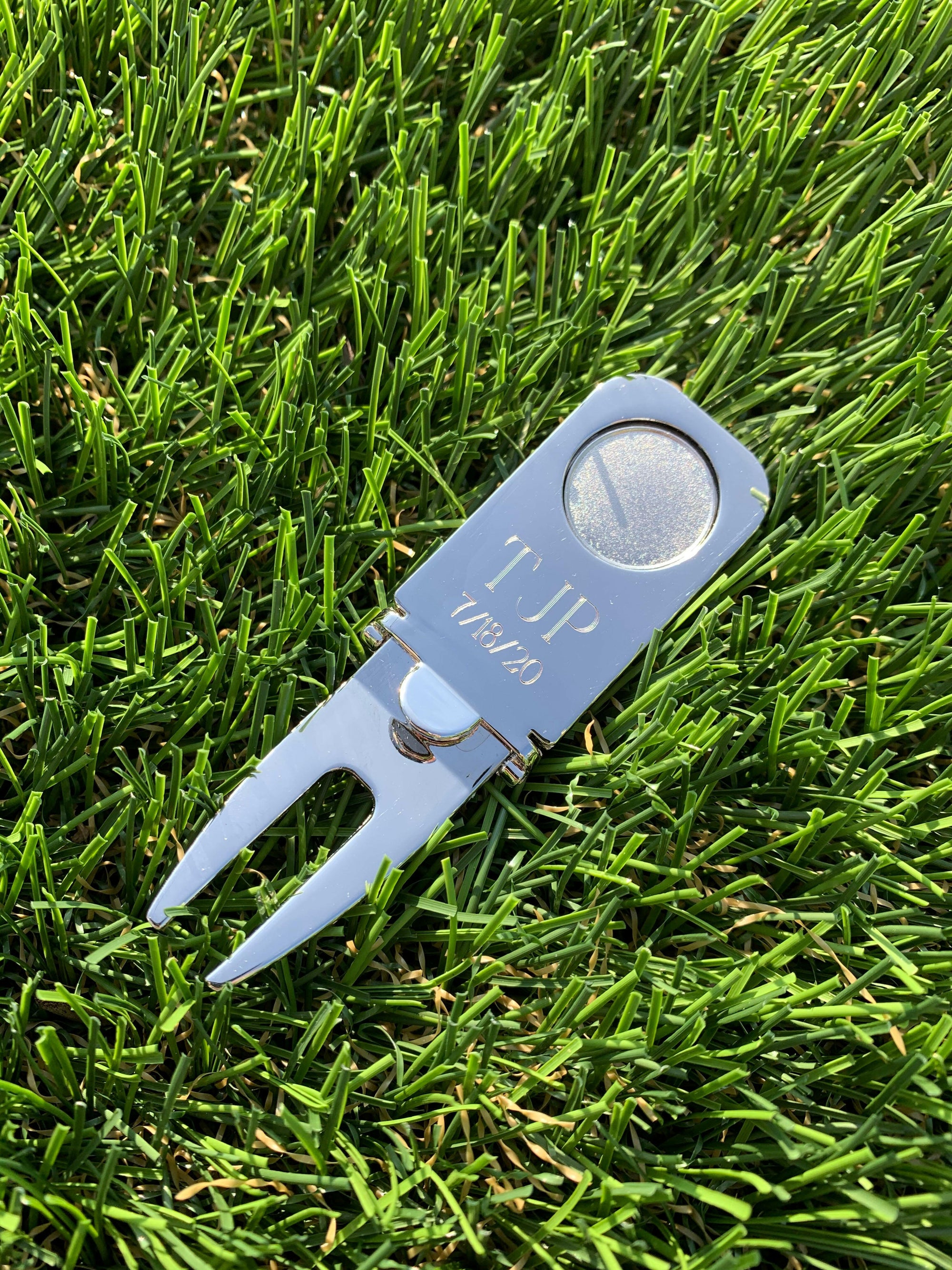 Personalized Golf Divot Tool with Cigar Holder.