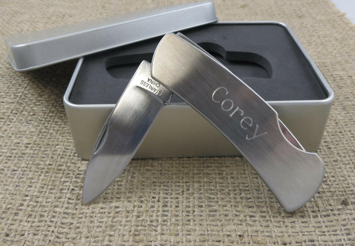 Stainless Steel Lock Back Knife.