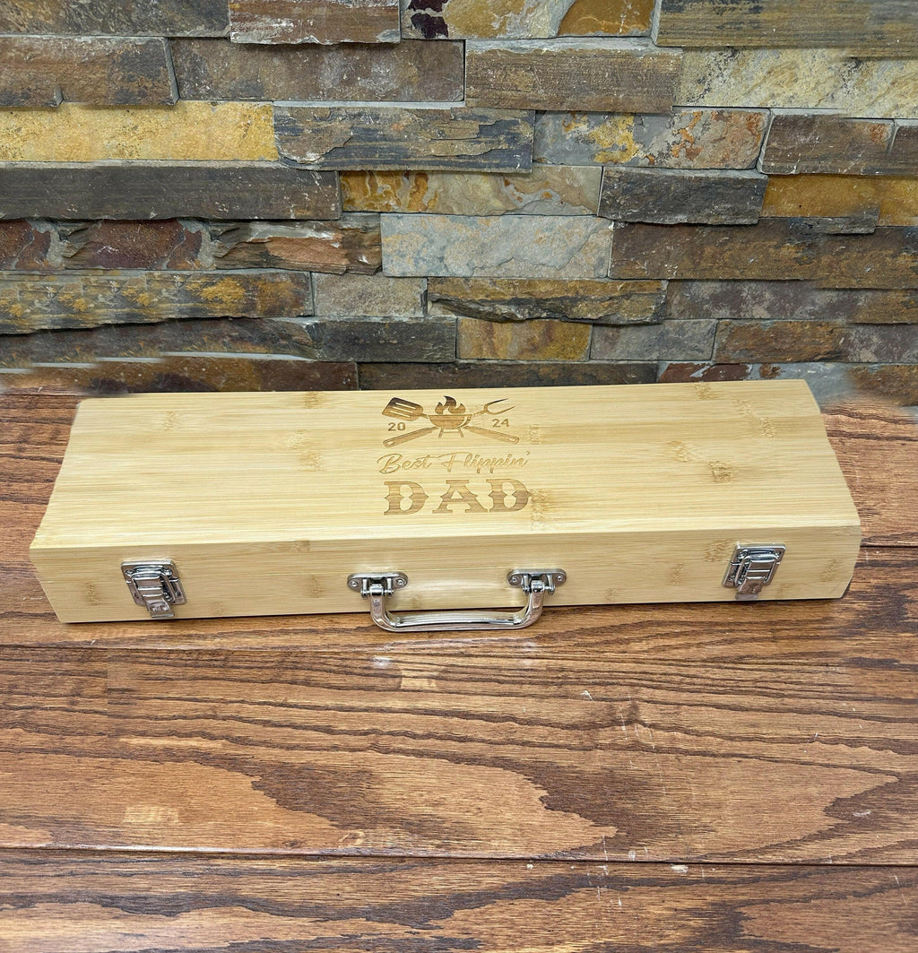 Personalized Grill Set with Case, Spatula, Tongs, Fork.