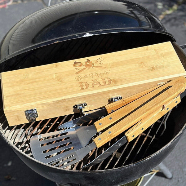 Personalized Grill Set with Case, Spatula, Tongs, Fork