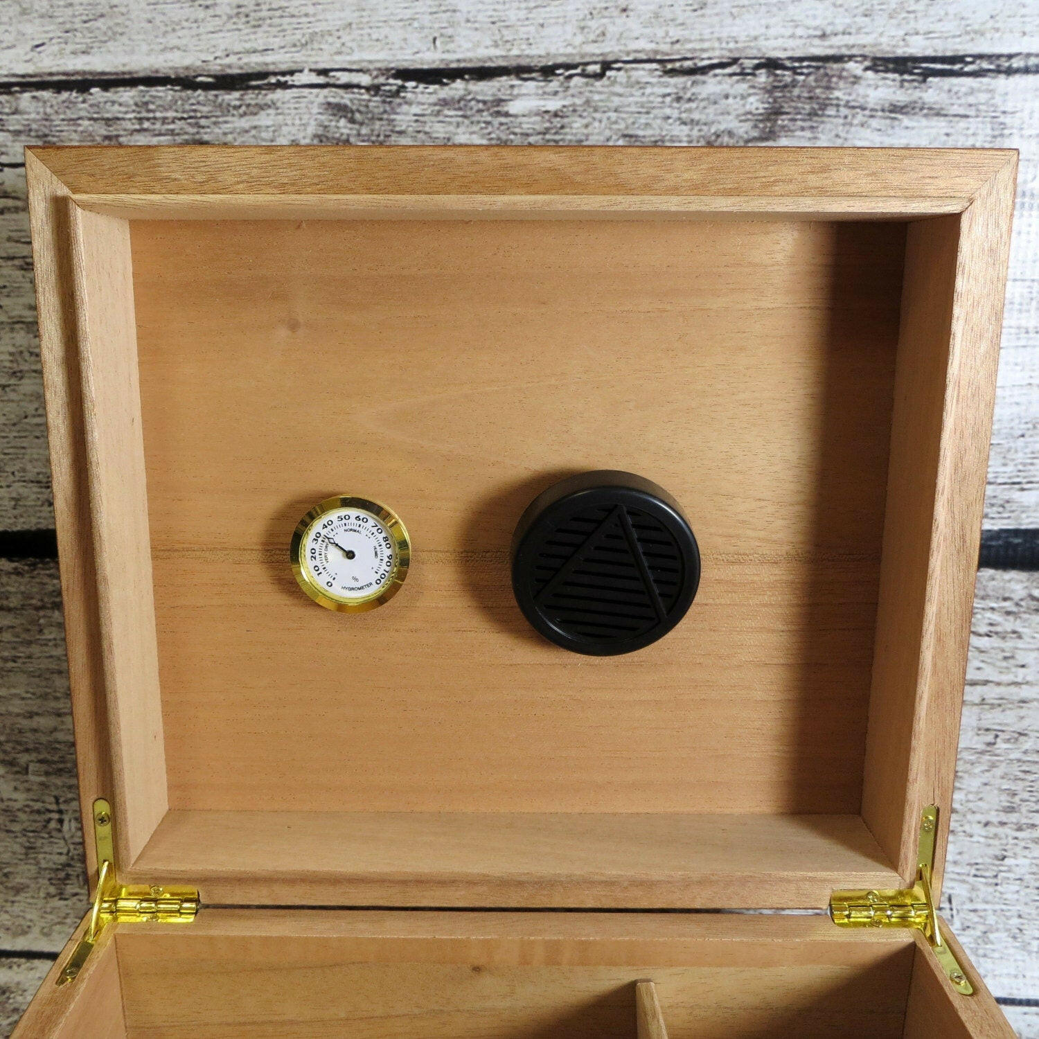 Black Personalized Cedar Cigar Humidor.
