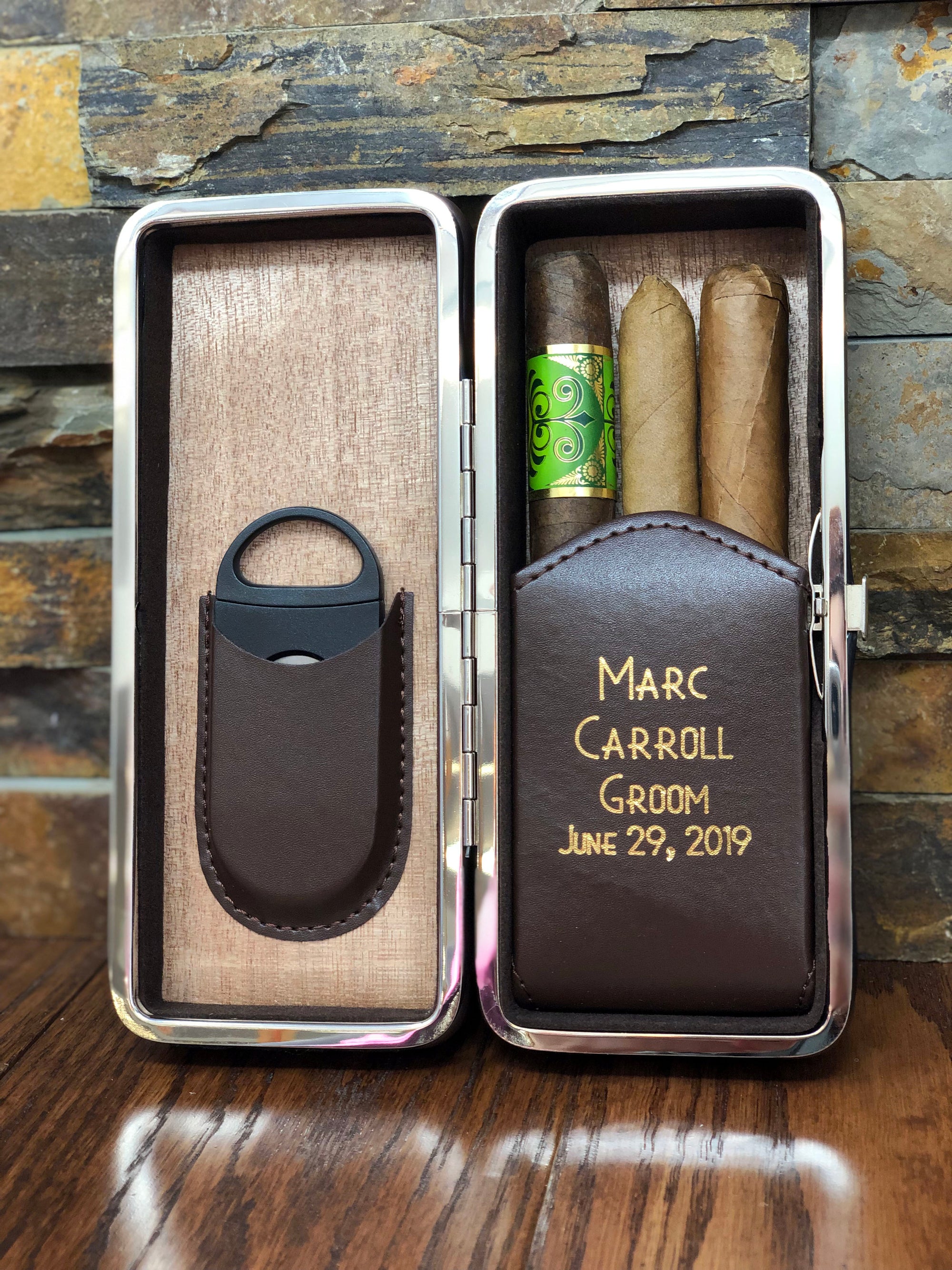 Folding Personalized Cigar Case