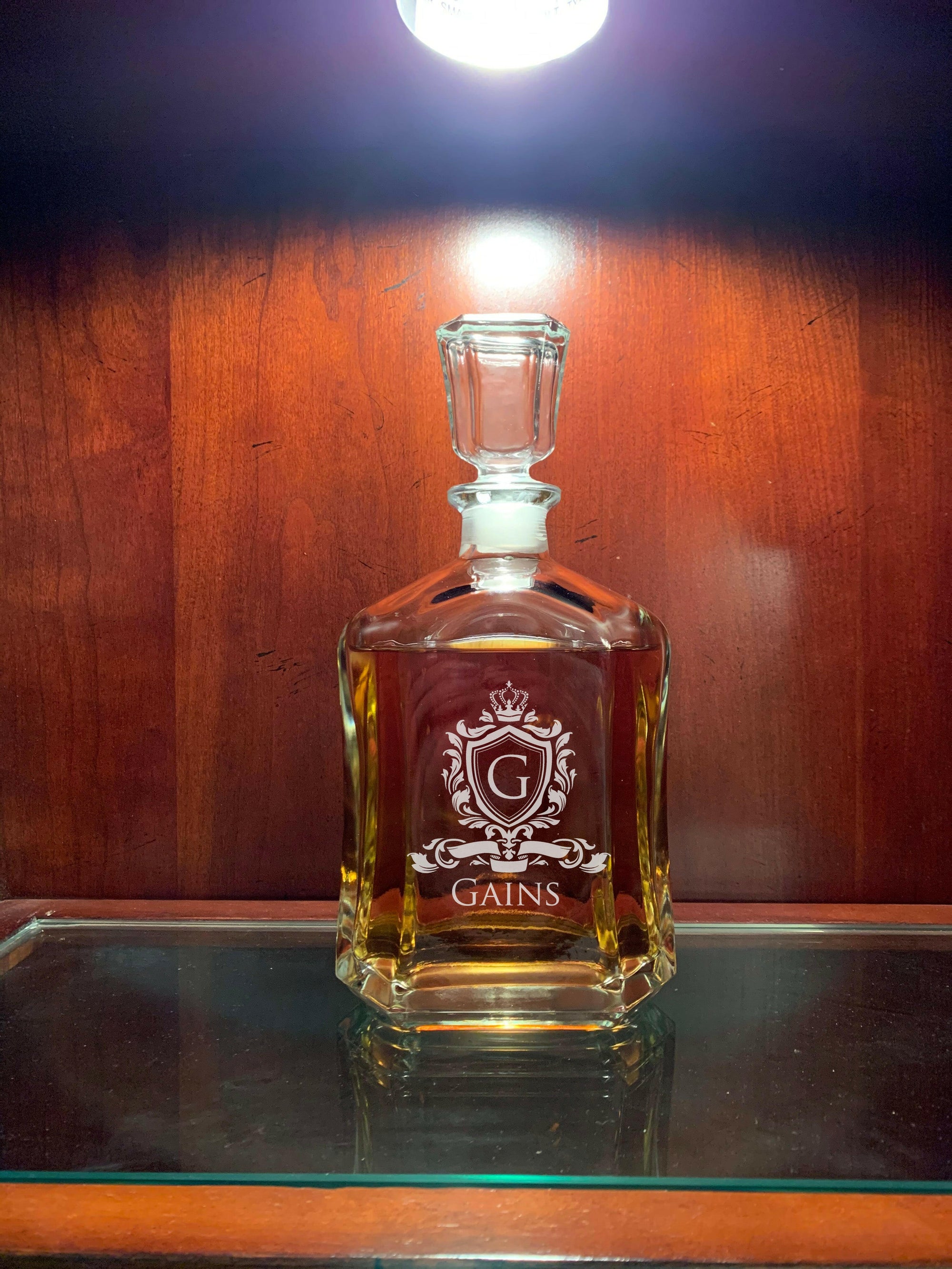 Personalized Whiskey Decanter with Whiskey Glasses.