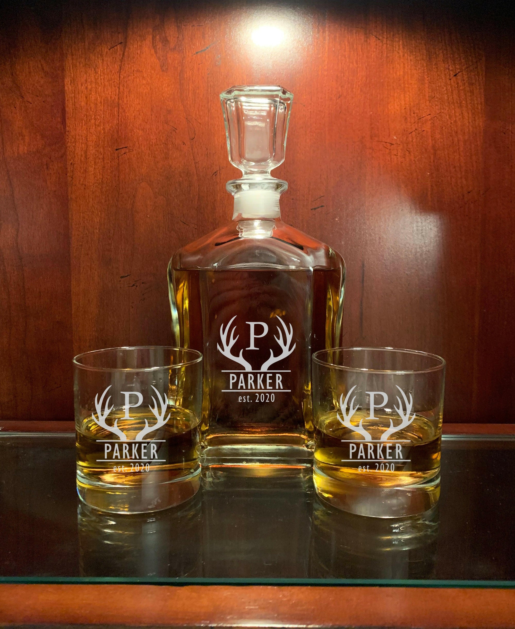Personalized Whiskey Decanter with Whiskey Glasses.