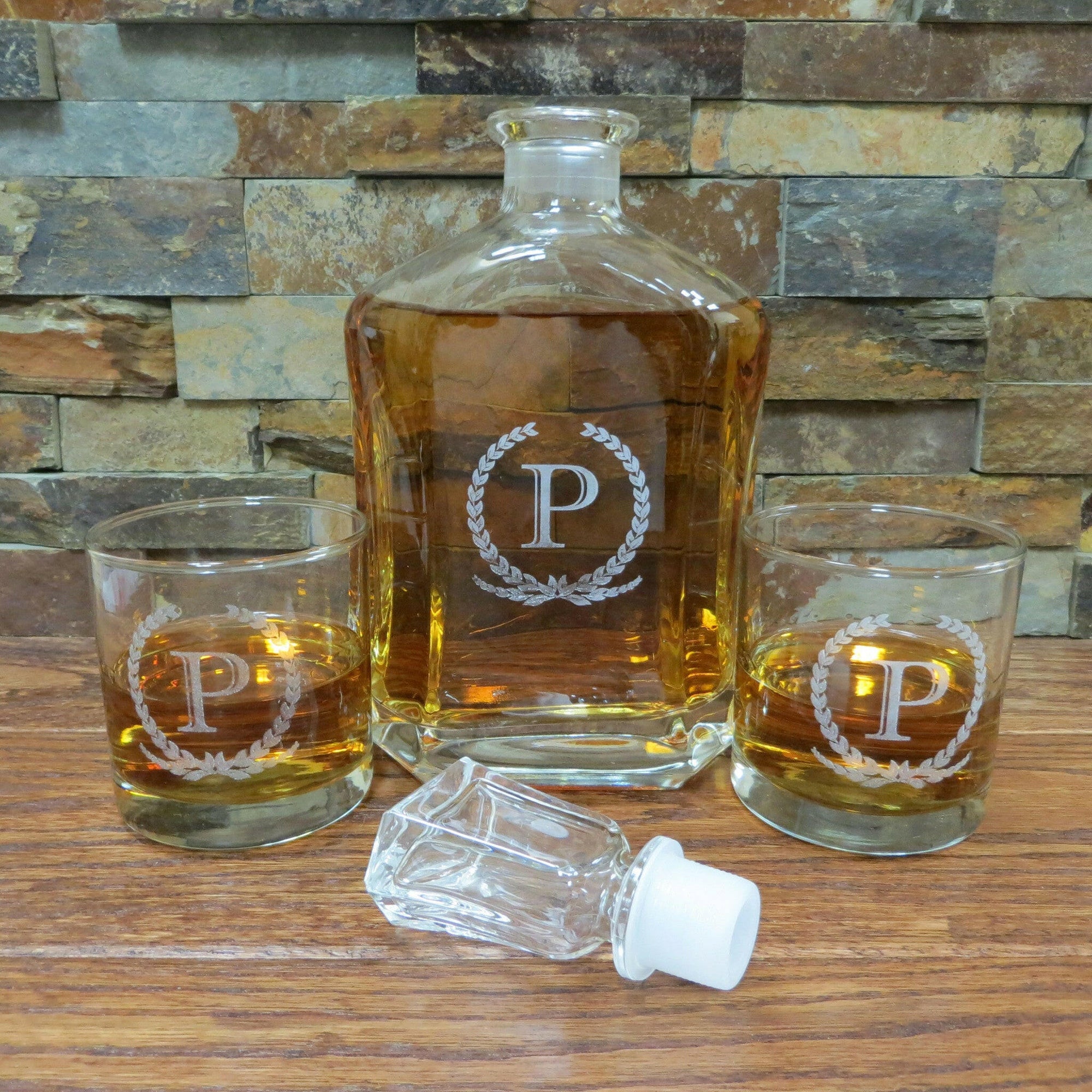 Personalized Whiskey Decanter with Whiskey Glasses.