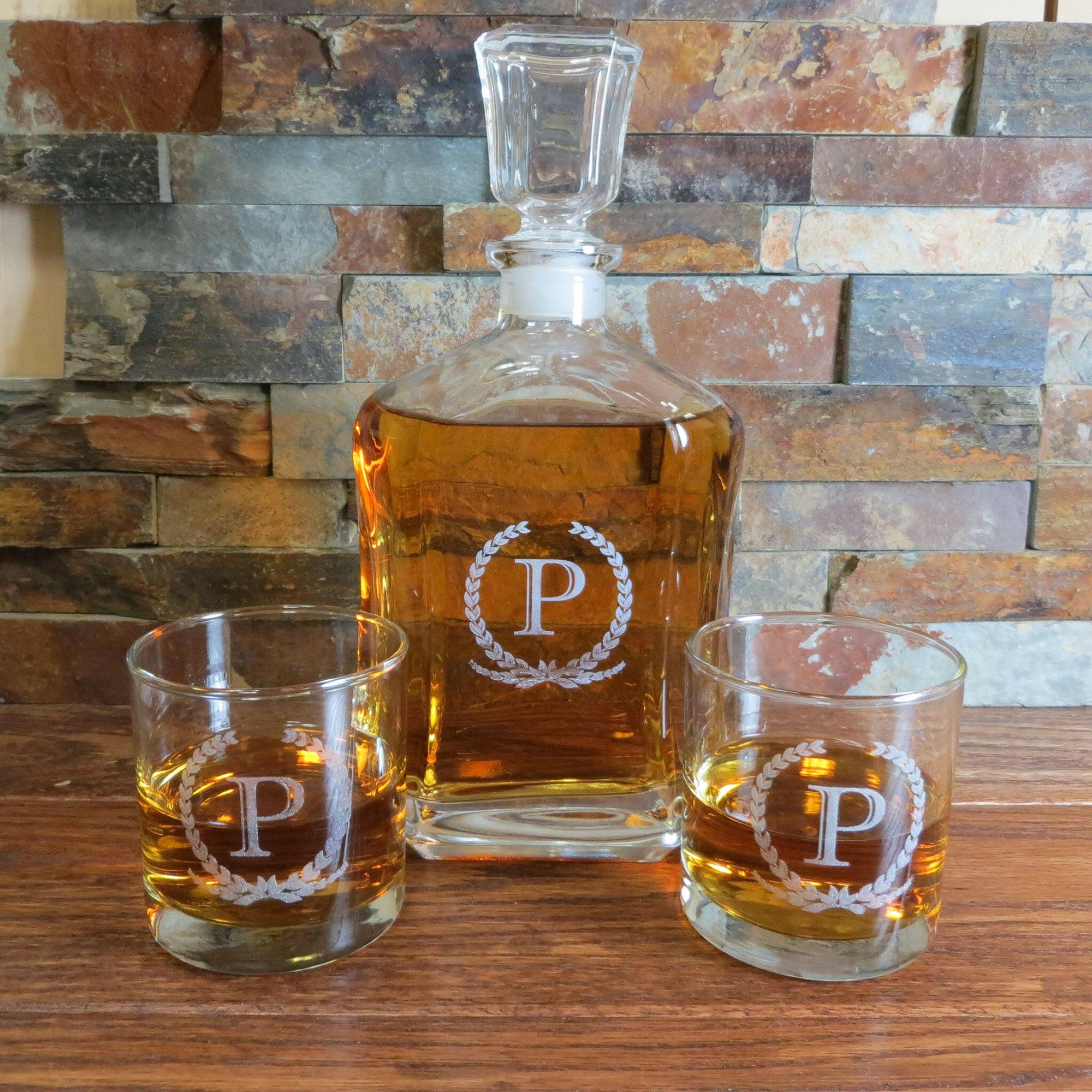 Personalized Whiskey Decanter with Whiskey Glasses.