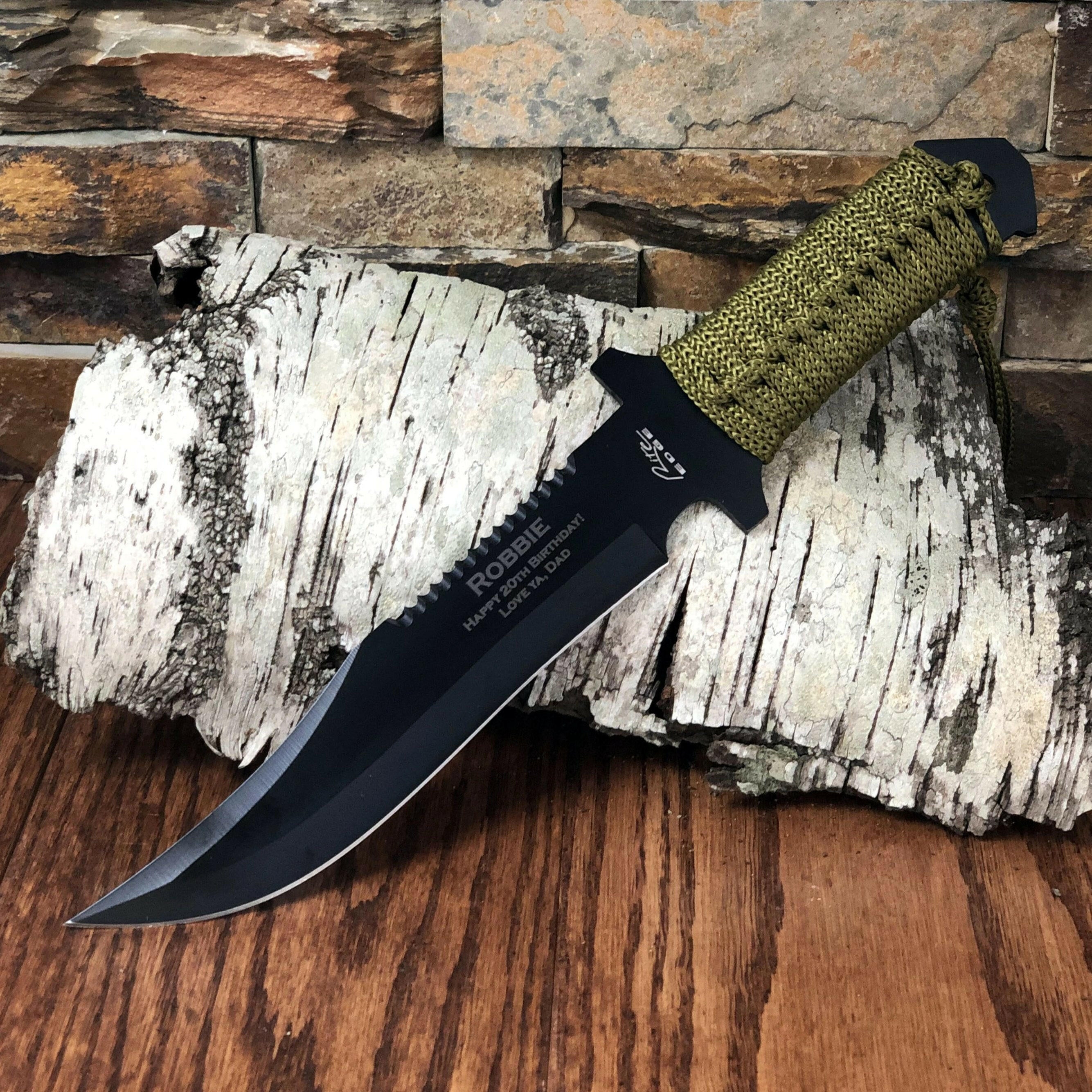 Personalized Hunter Knife w/ Green Para-cord.