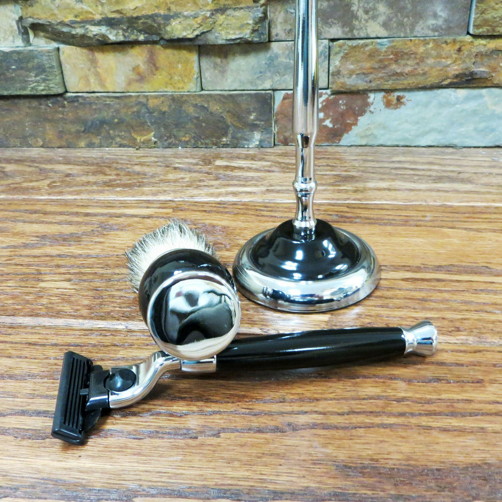 Razor and Personalized Shave Brush Set.