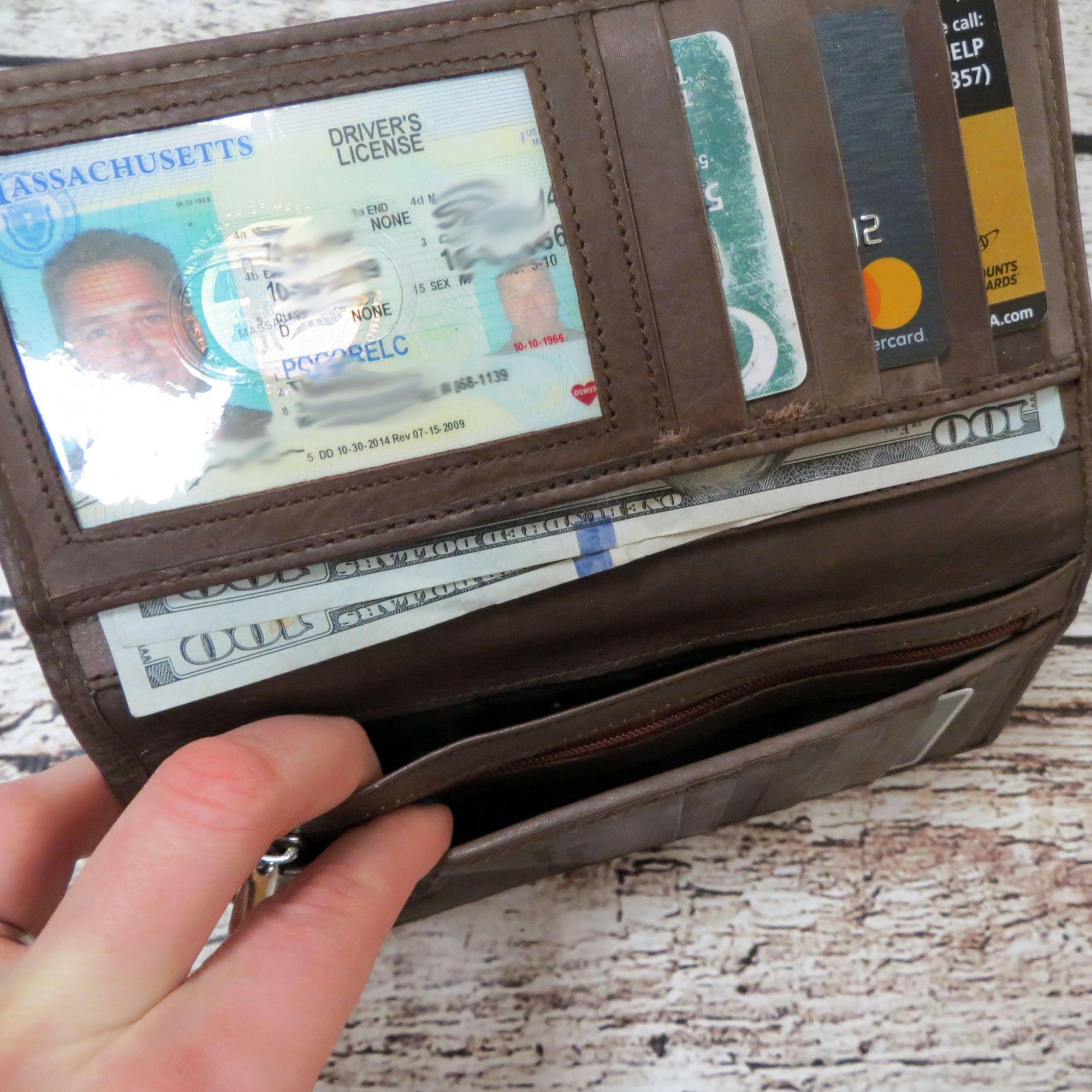 Mens Pocket Wallet with RFID.