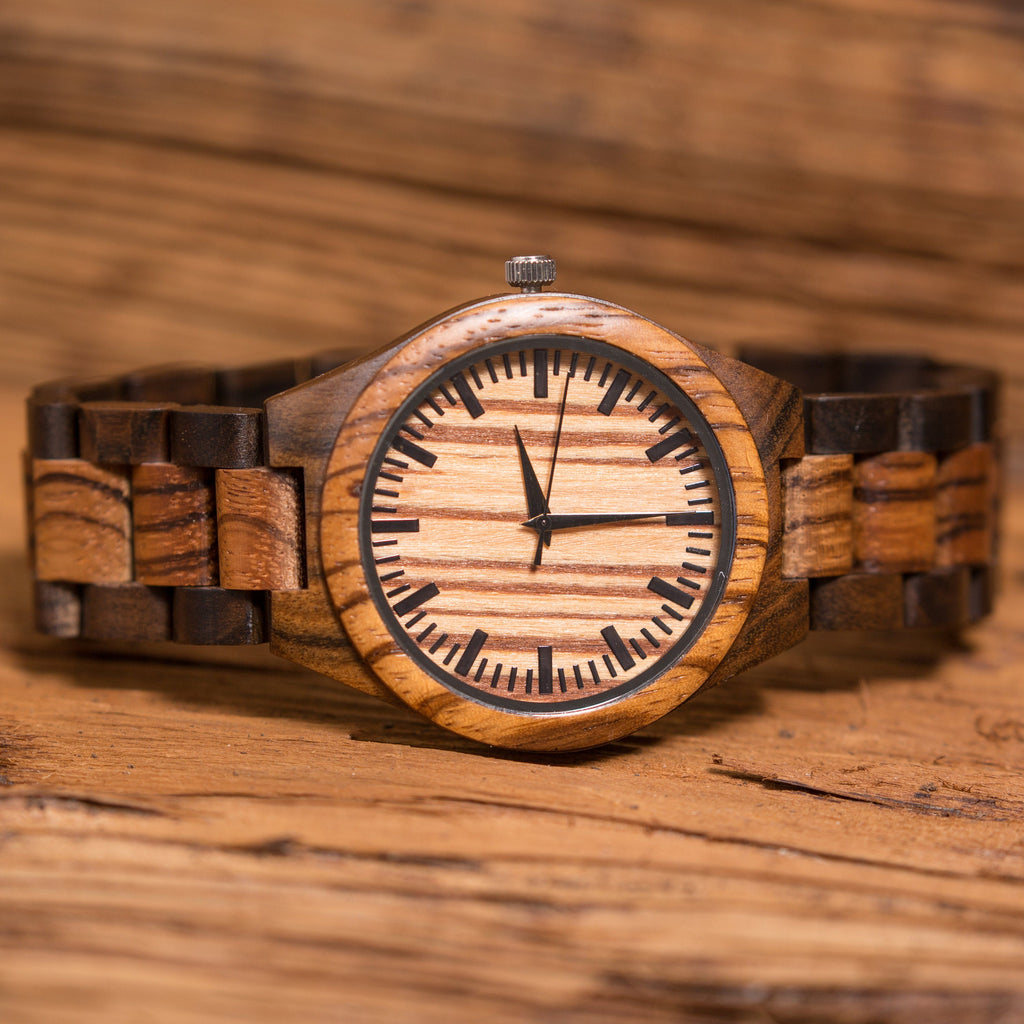 Dark Brown Sandalwood Wood Wrist Watch