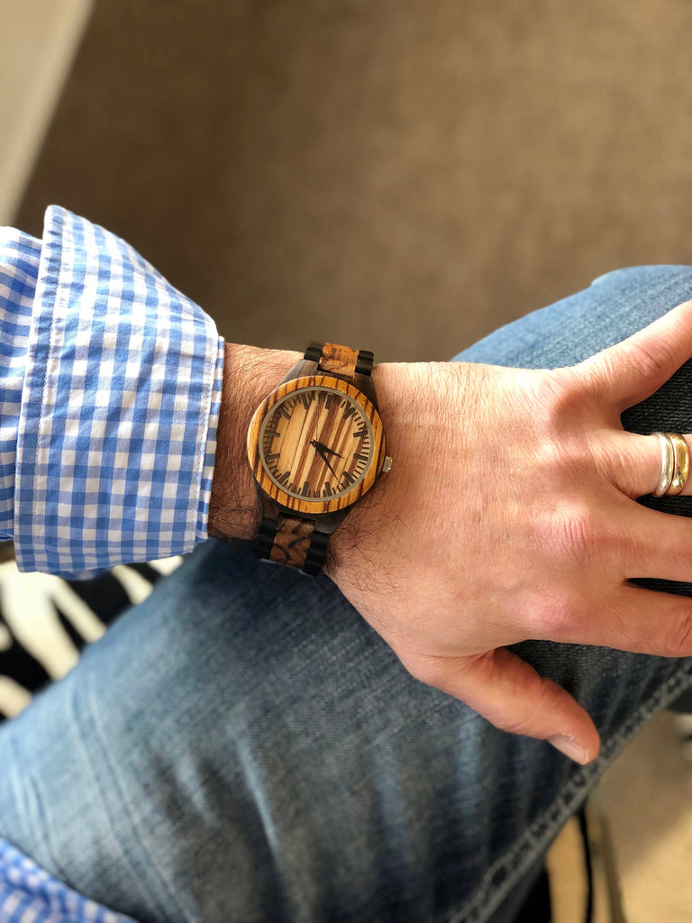 Dark Brown Sandalwood Wood Wrist Watch