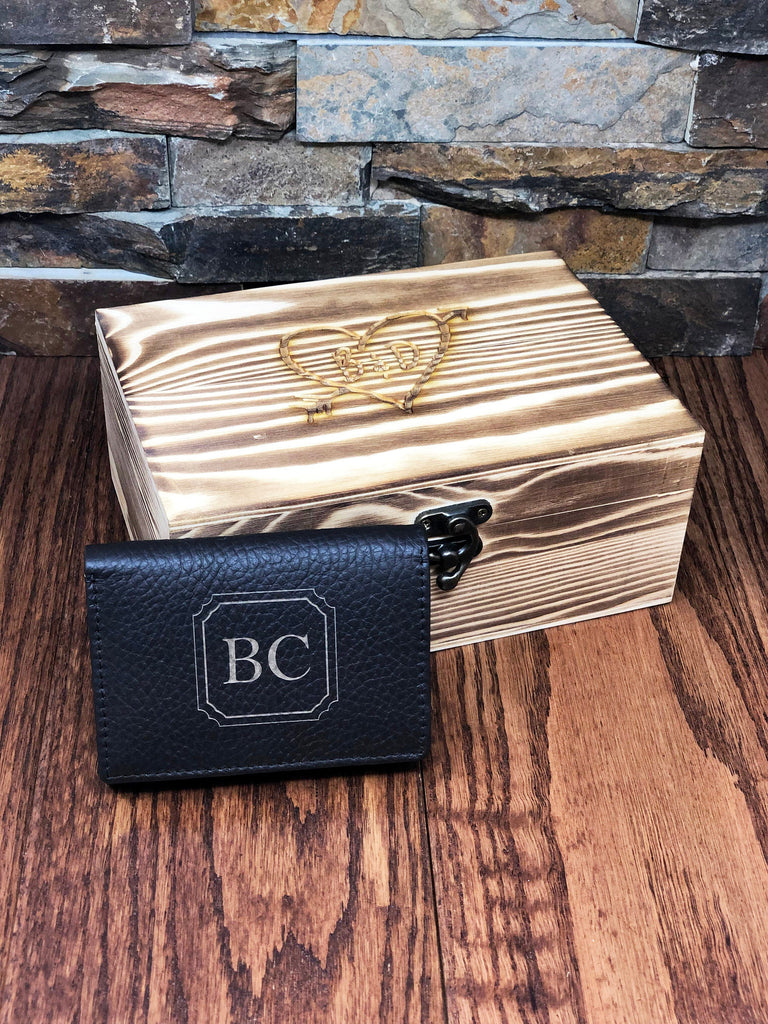 Holiday SPECIAL - Custom Personalized Tri-Fold Mens Leather Wallet w/ Wooden Crate