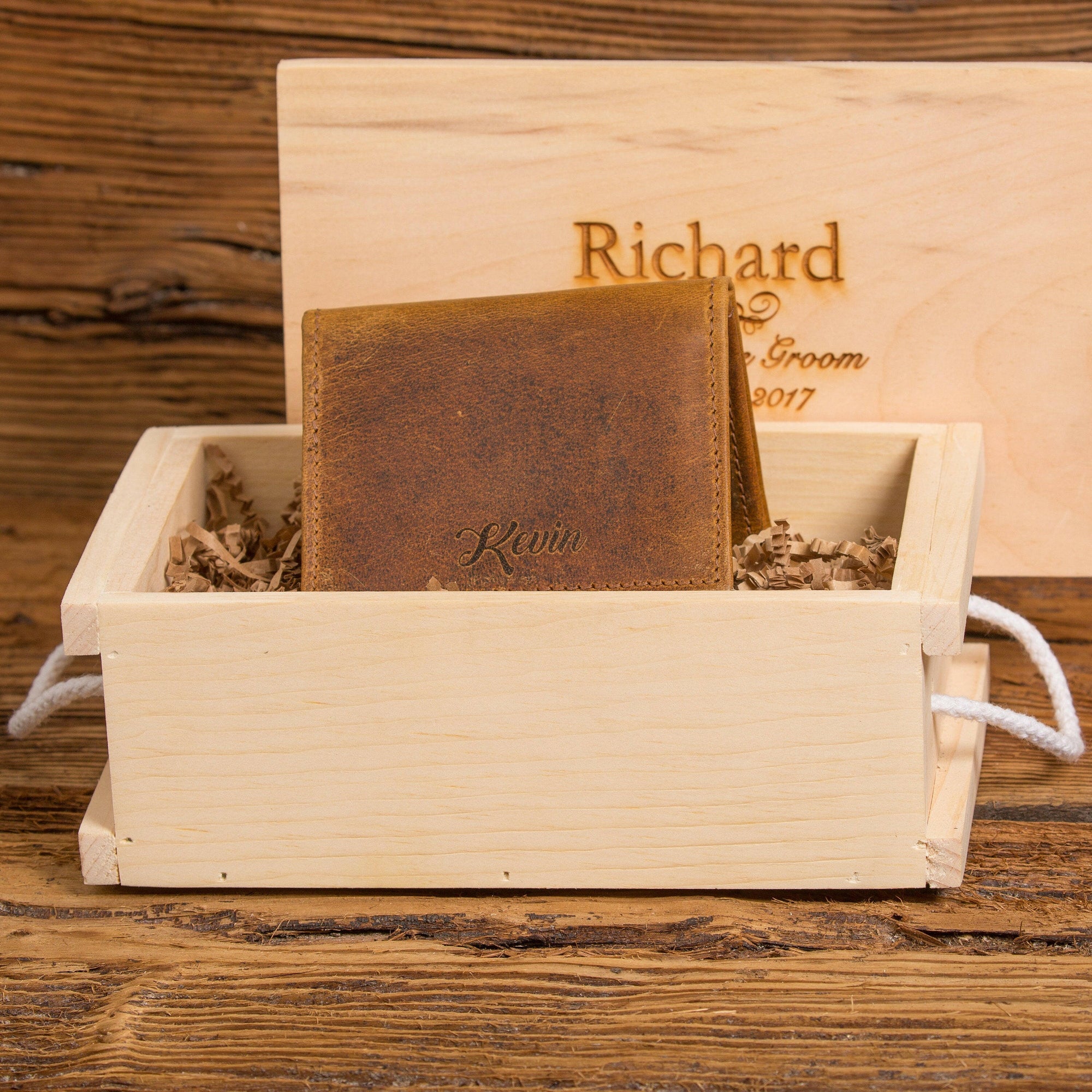 Personalized Mens Wallet Distressed Leather.