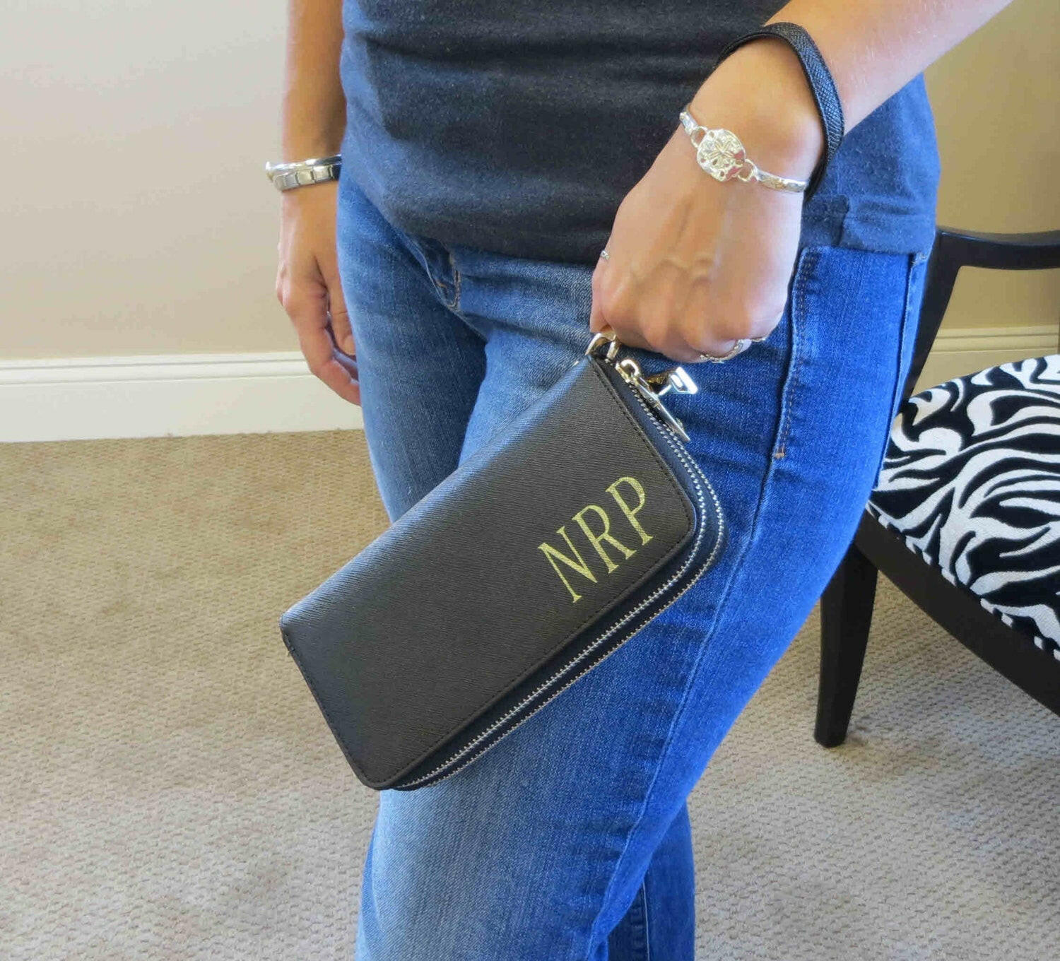 Personalized Women's Wallet Clutch w/Strap.