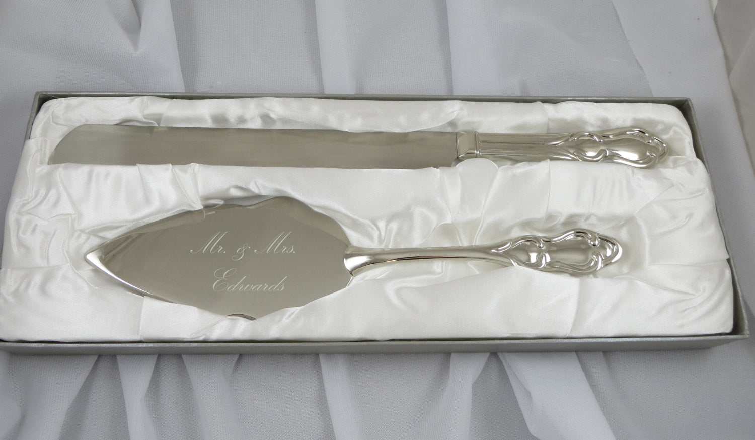 Personalized Wedding Cake Server and Knife Set