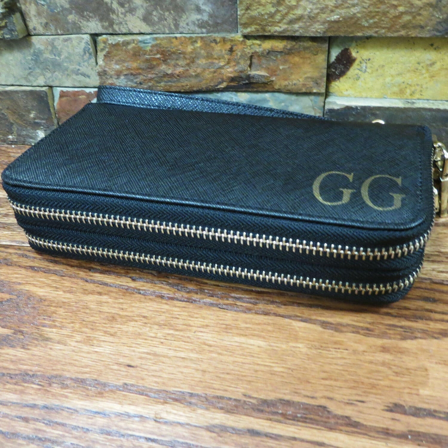 Personalized Women's Wallet Clutch w/Strap.