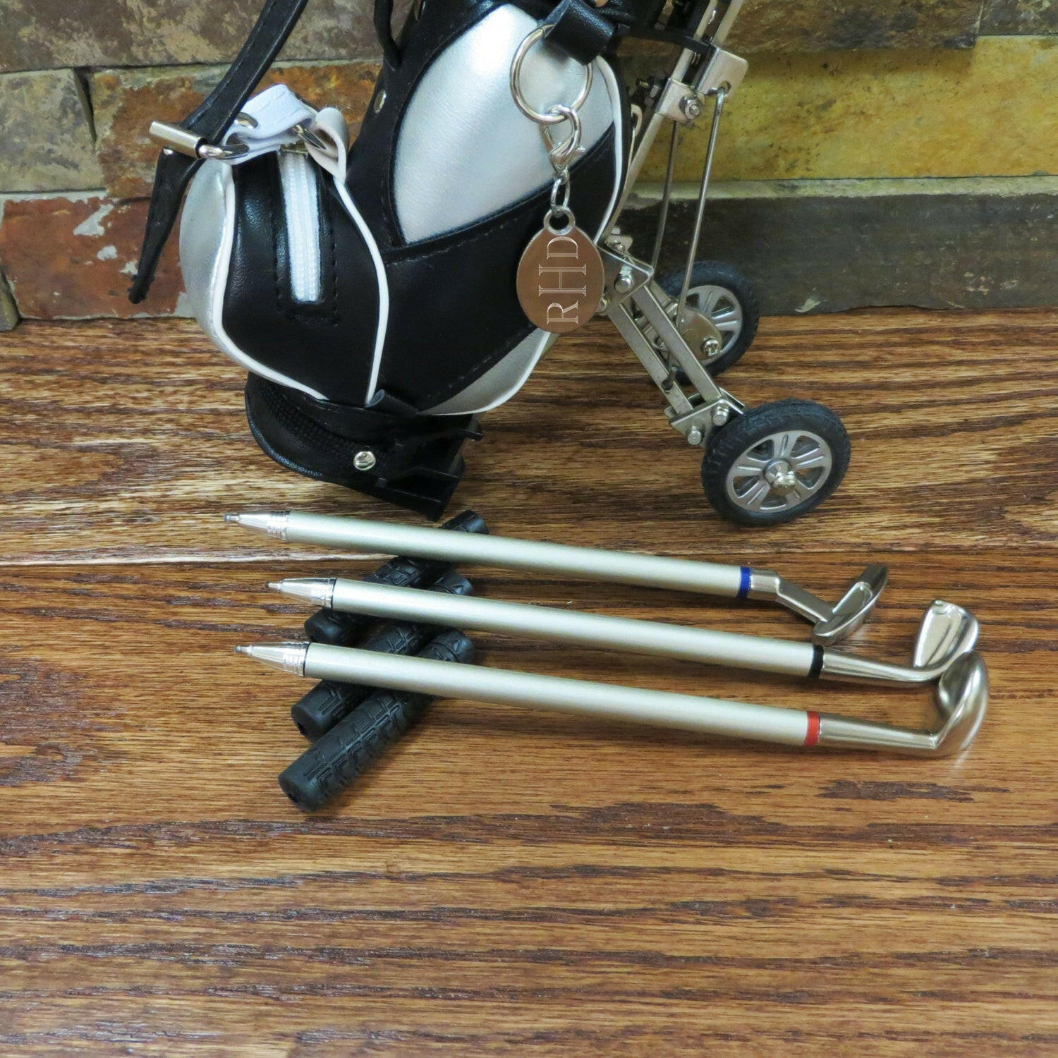 Golf Bag Pen Holder w/ 3 Pens.