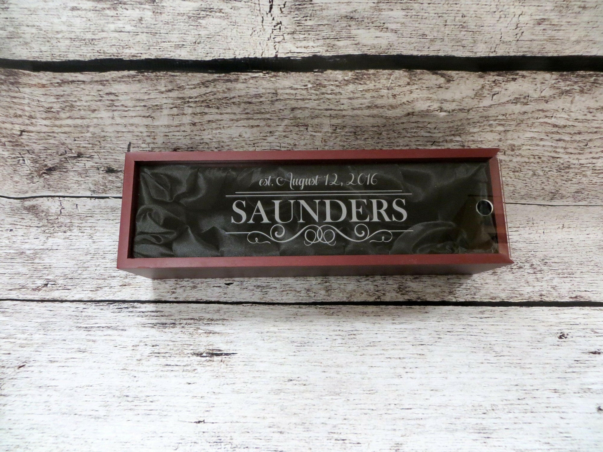 Personalized Wine Gift Box.
